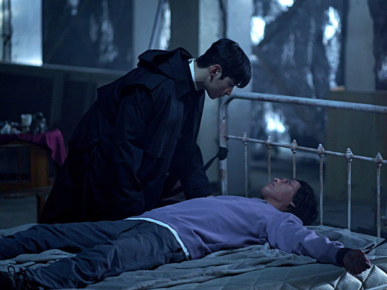 Still from Island - Season 1 Episode 6