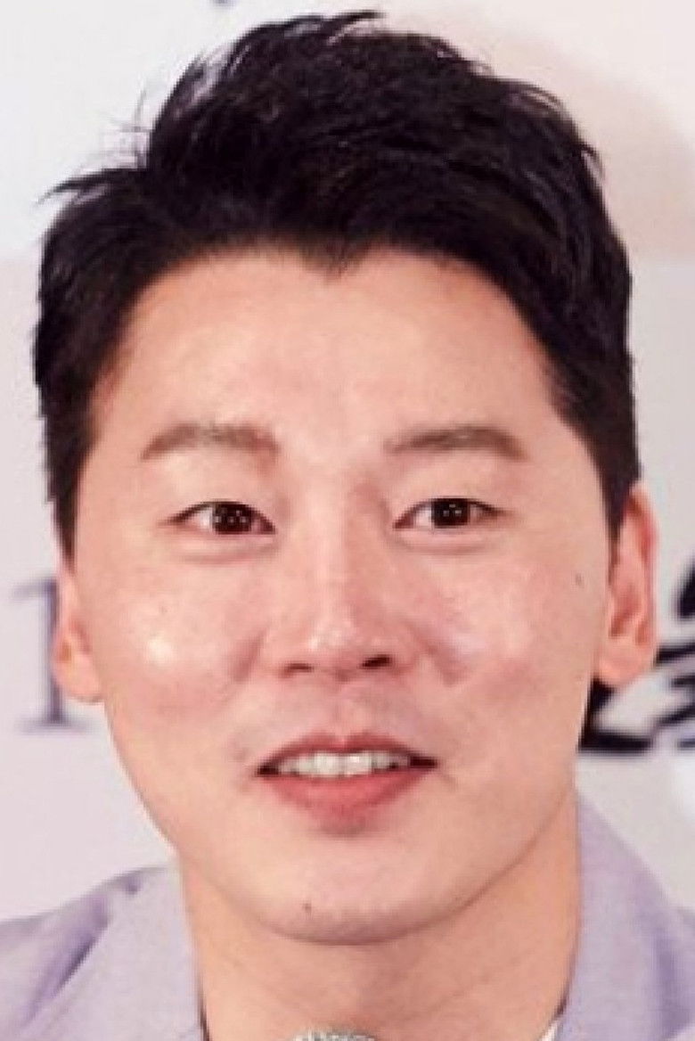 Kim Hyo Myung portrait image