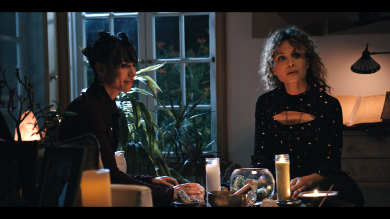 Image d'arrière-plan 8 du film Witchy Ways