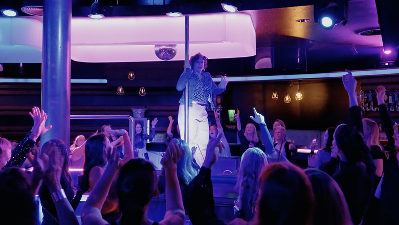 Gallery image from zmQgGFLXRy210gFjLeyOWJE9P3r.jpg