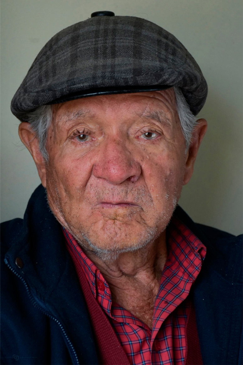 César A. Vivanco