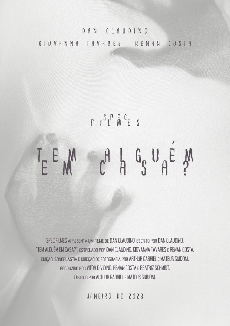 Tem Alguém em Casa? poster