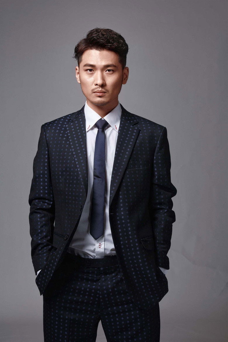 Liang Chang portrait image