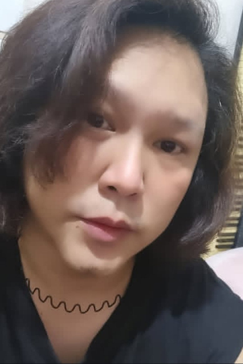 Marob Ratsananun portrait