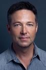 George Newbern isSuperman (voice)