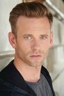Eric Johnson es Davis