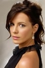 Kate Beckinsale isCarrie Stetko