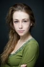 Laura Sophia Becker is Elsie