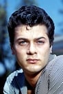 Tony Curtis isSelf (archive photo)