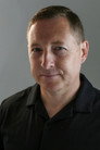 Toby Pardoe isMichael Hale