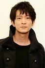 Kenjirou Tsuda isRichard Riesman (voice)