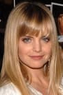 Mena Suvari is