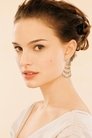 Natalie Portman isJane Foster