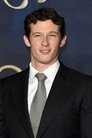 Callum Turner isTheseus Scamander