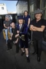 AC/DC isThemselves