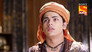 Aladdin Tries Escaping
