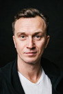 Denis Starkov isАлександр Максимов