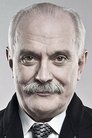 Nikita Mikhalkov isSir Henry Baskerville