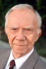 Ray Walston isJoe Dobisch