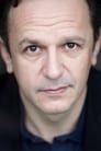 Arnaud Viard isPaul Brossard