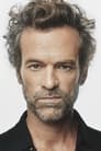 Romain Duris isGeorges Laffont