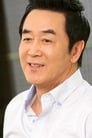 Han Jin-hee isSang-Min's father