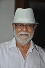 актер Mugur Sundar