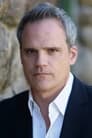 Michael Park isOfficer Matthews