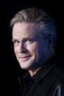Cary Elwes isPortly Gentleman / Dick Wilkins / Fiddler / Business Man (voice)