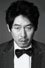 Sol Kyung-gu isKim Yeong-ho