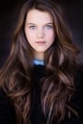 Chloe East isJenna Marshall