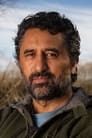 Cliff Curtis isCyrus Booth