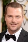 Chris O'Donnell isErnest 'Ernie' Hemingway