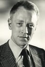 Max von Sydow isSir Walter Loxley