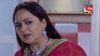 Vicky's Mother Gives a Precious Gift to Jeannie