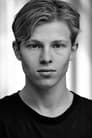 Magnus Juhl Andersen is Leif