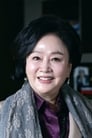 Kim Chang-sook isGwi-nam's adoptive mother
