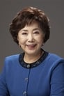 Sa Mi-ja isJung-hwan's mother