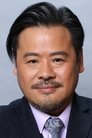 韋家雄 is