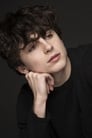 Timothée Chalamet isYoung Tom Cooper