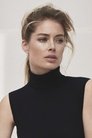 Doutzen Kroes isVenelia