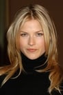 Ali Larter isClaire Redfield (archive footage)
