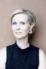 Cynthia Nixon isMiranda Hobbes