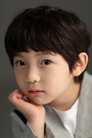 Kim Si-woo isLee Gang-hoon (4 Years Old)