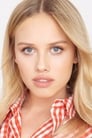 Gracie Dzienny is Elinor Fairmont