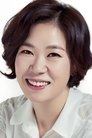 Yeom Hye-ran isYong-mi