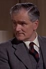 Desmond Llewelyn is'77 Jones