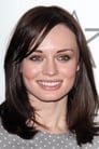 Laura Haddock isLucrezia Donati