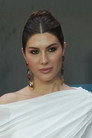 Elnaaz Norouzi isFahima Naqvi