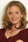 Elisabeth Shue isJulie Finlay